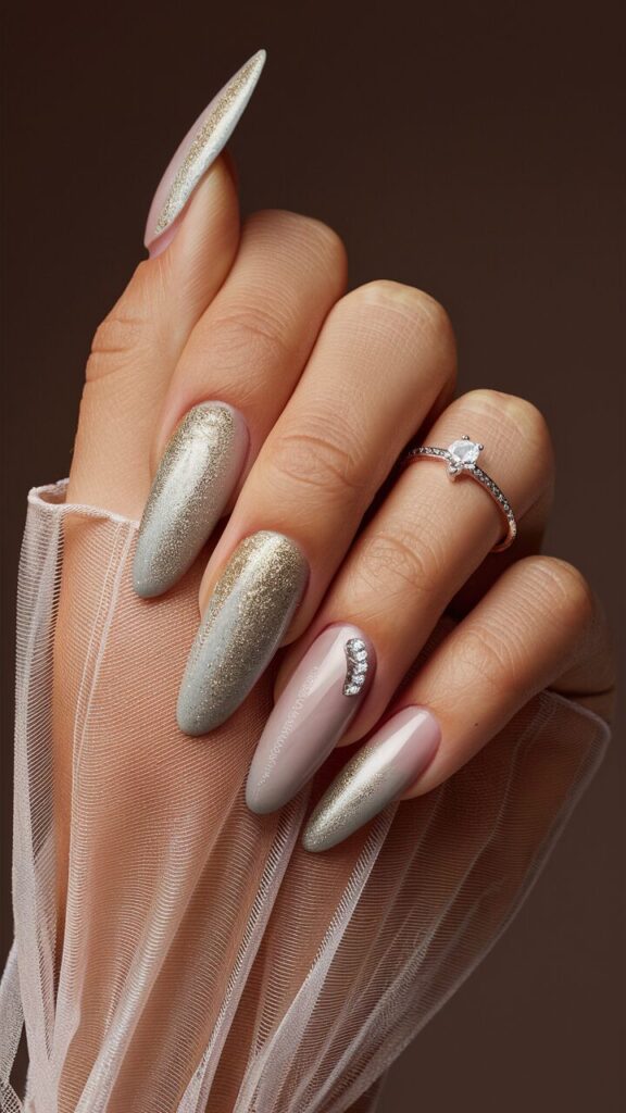 Holiday Nail Ideas. A sense of luxury and perfectly match the elegance of Christmas and New Year’s events