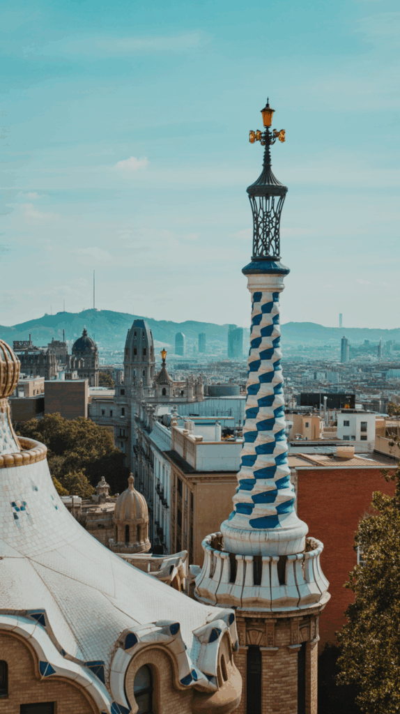 Barcelona Unveiled: Your Ultimate City Guide to the Best Places to Visit & What to Do