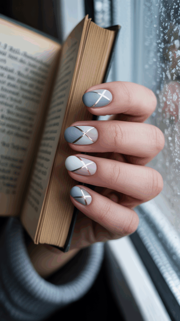 Scandinavian Winter – Minimalist Nail Ideas and Hygge Vibes

When winter arrives in Scandinavia, it’s not just a change of weather – it’s a shift in mood, atmosphere, and lifestyle.